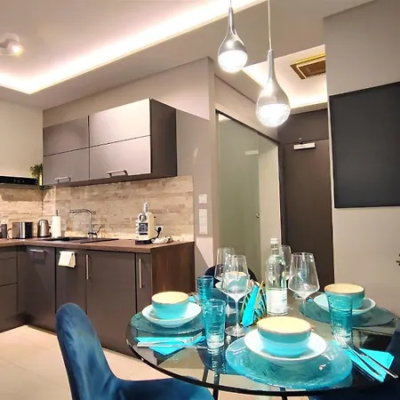 Homely P1 - Elegant Self-check-in Studio-apartment In With Kitchen And Washing Machine *