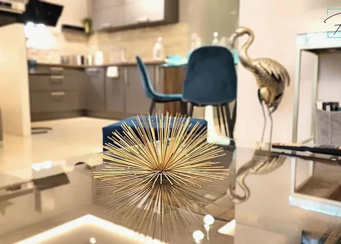 Homely P1 - Elegant Self-check-in Studio-apartment In -with Kitchen And Washing Machine Apartment Munich