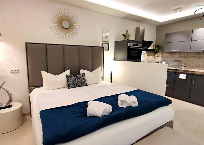 Homely P1 - Elegant Self-check-in Studio-apartment In -with Kitchen And Washing Machine * München