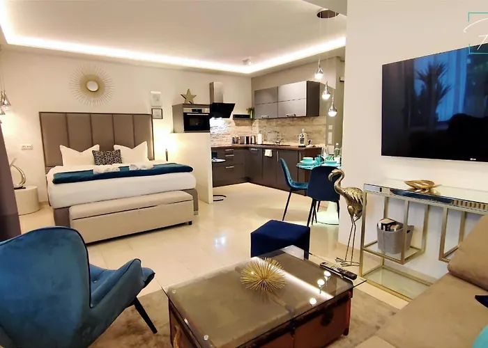 Homely P1 - Elegant Self-check-in Studio-apartment In -with Kitchen And Washing Machine מינכן
